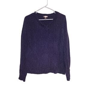 White Stag Women's Sweater Size Large